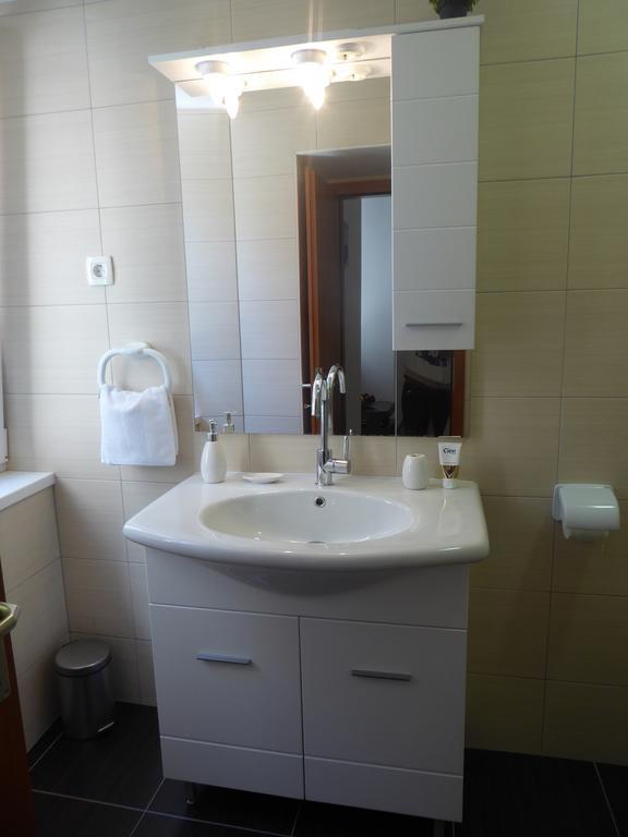 Studio Apartment Mila Split Ngoại thất bức ảnh